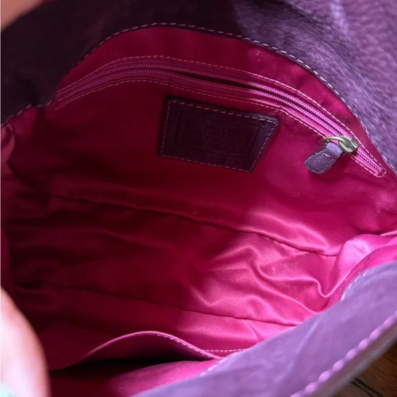 Coach Vintage Chelsea Nubuc Pink and Purple Leather Shoulder Bag - Picture 4 of 9